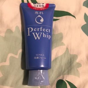 Senka Perfect Whip Face Wash NWT